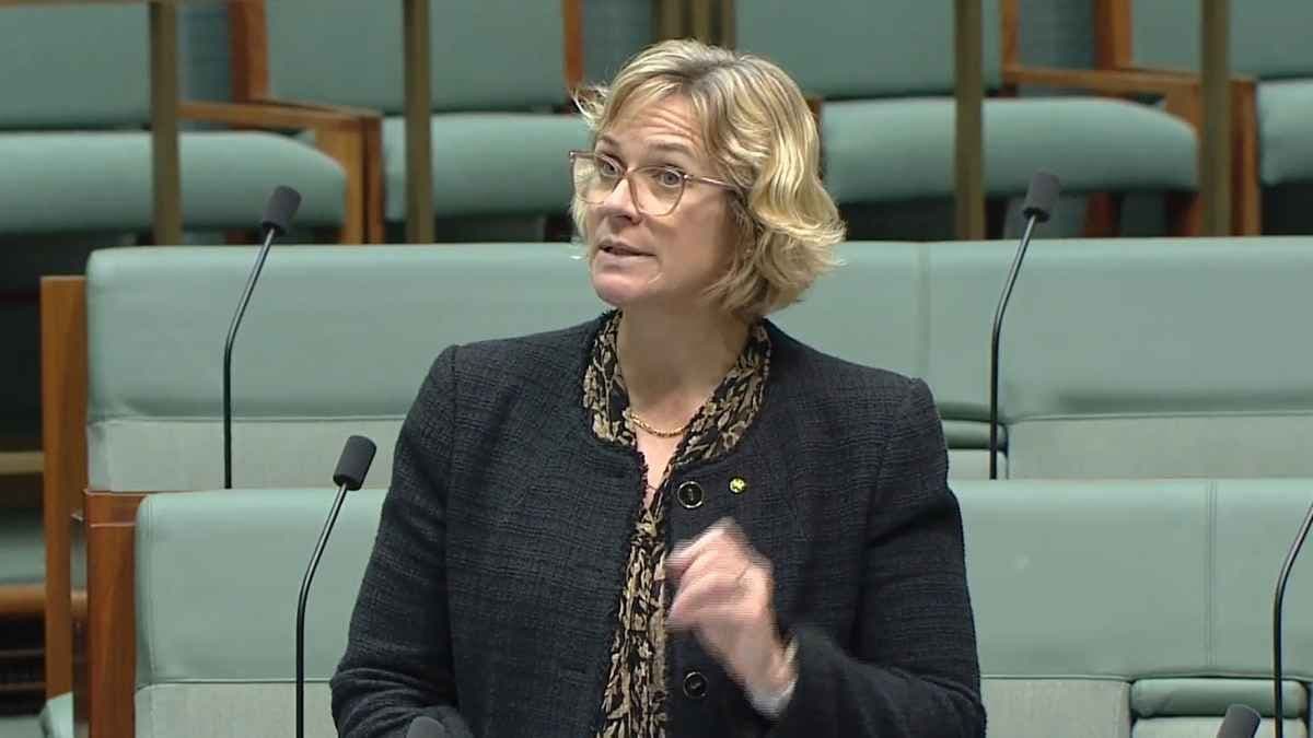 The push to make it illegal to lie in political ads