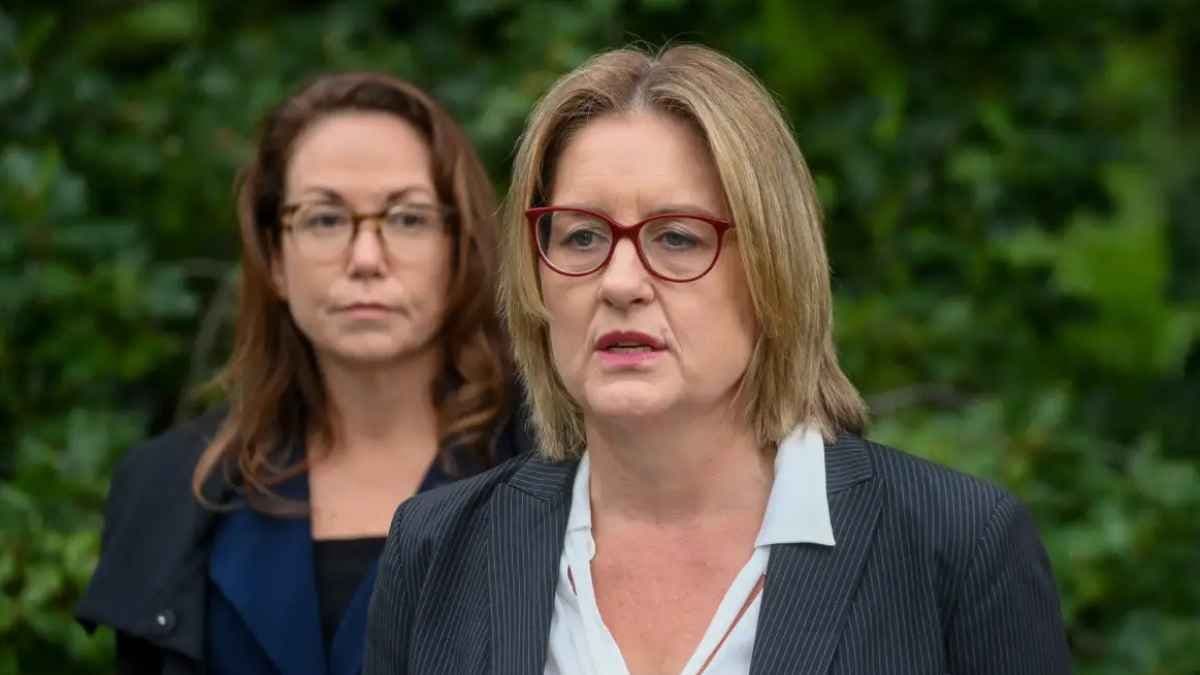 Vic Govt proposes thousands of public sector job cuts