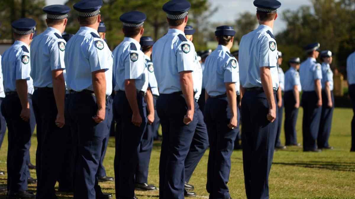 NSW Police average 100 strip searches at train stations yearly