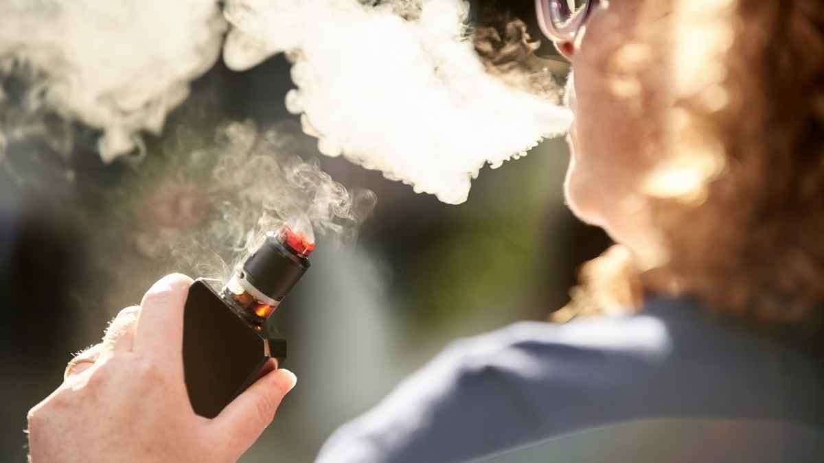 A new Aussie-led study has found vaping causes cancer