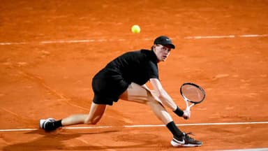 Jannik Sinner returns to tennis following three month ban