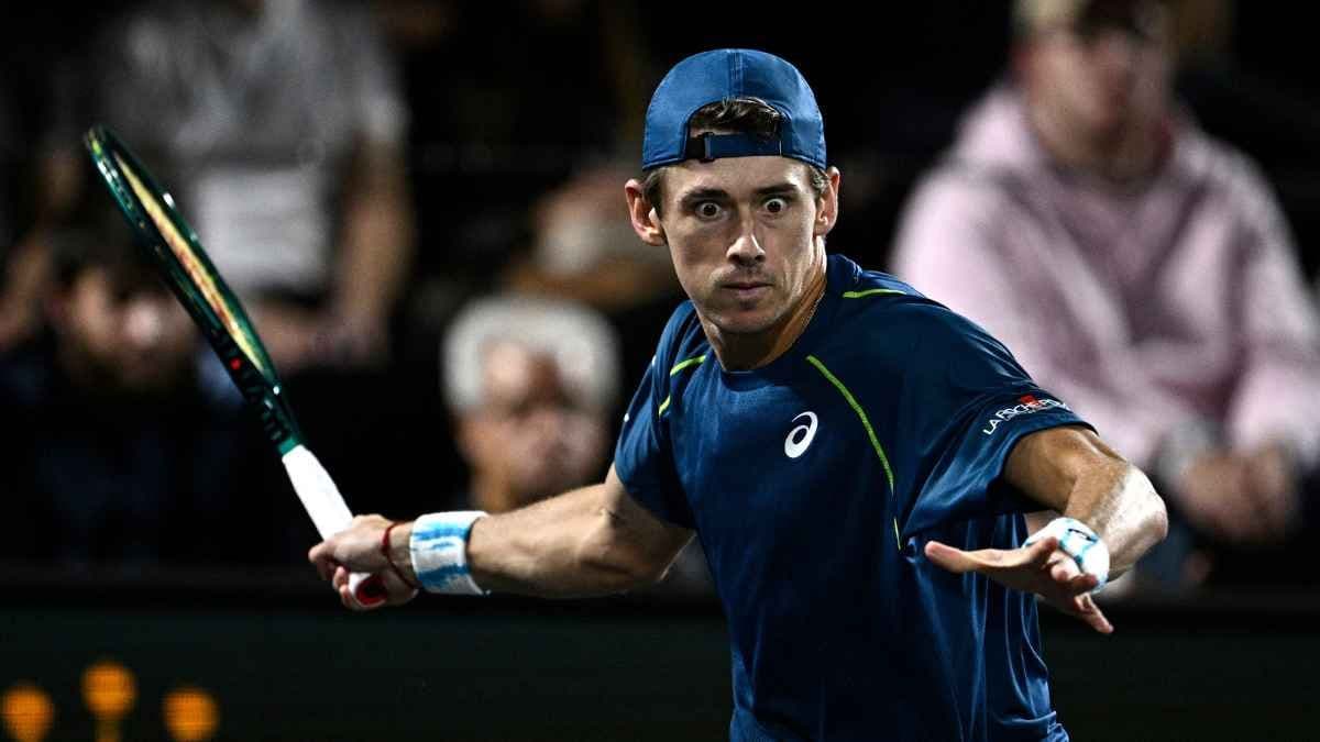 De Minaur qualifies for ATP Finals following Djokovic withdrawal