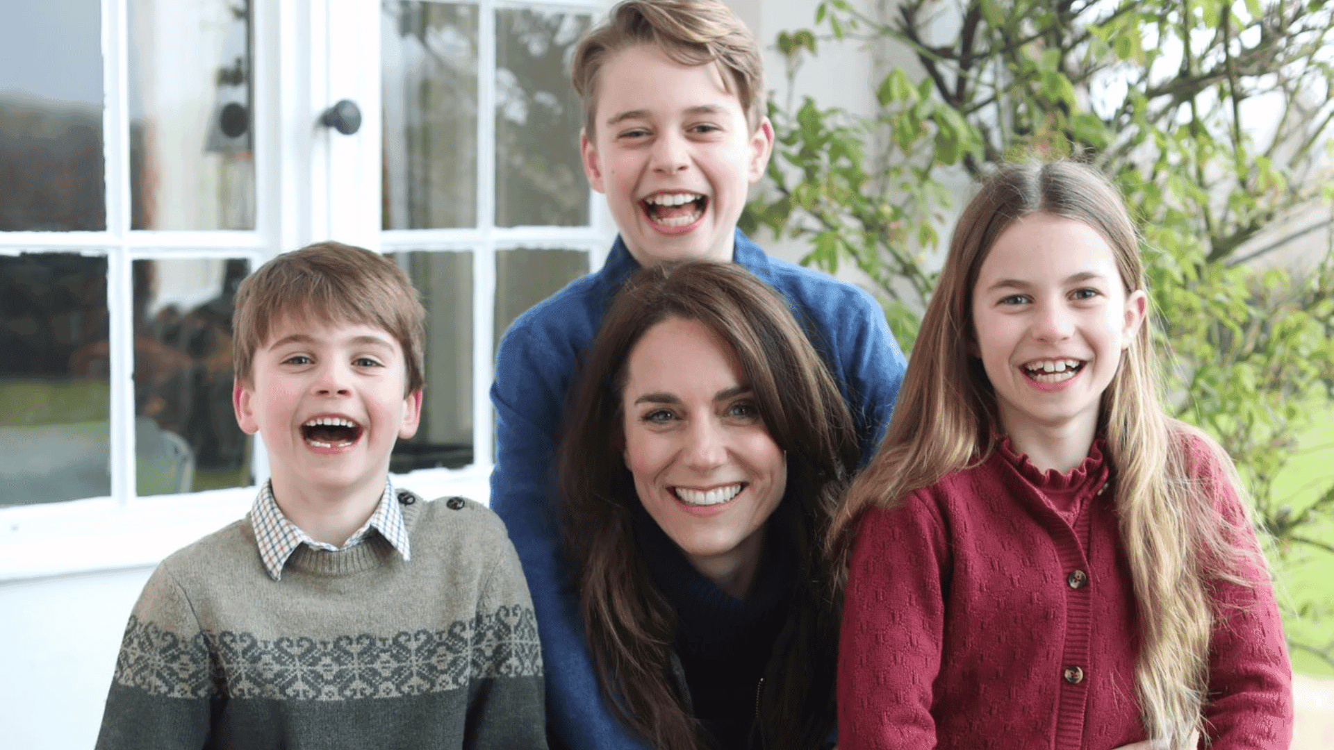 ‘Altered’ Kate Middleton photo causes media storm