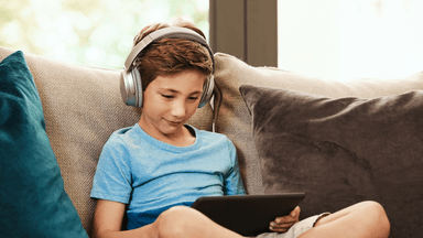 Excessive screen time in childhood linked to future issues