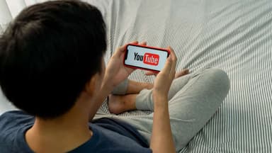 YouTube should be part of under 16 social media ban: eSafety