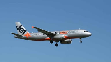 Jetstar class action launched over cancelled COVID flights