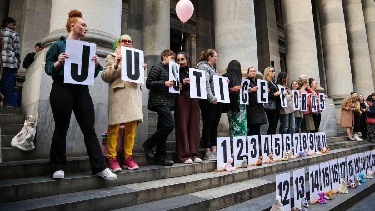 South Australia narrowly rejects abortion restriction law